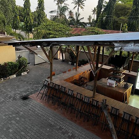 K27 Premier Backpackers Dar es Salaam Exterior foto