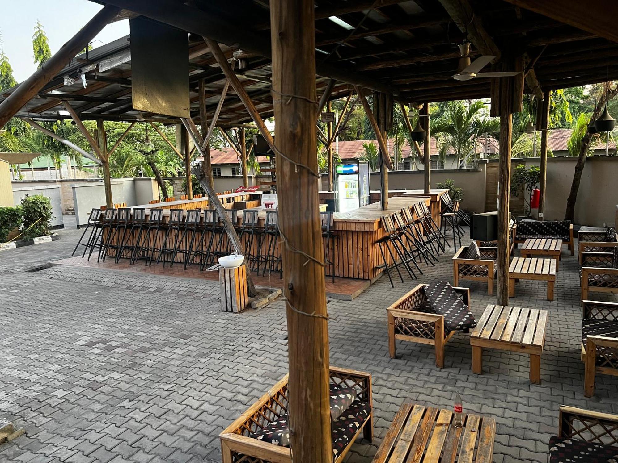 K27 Premier Backpackers Dar es Salaam Exterior foto