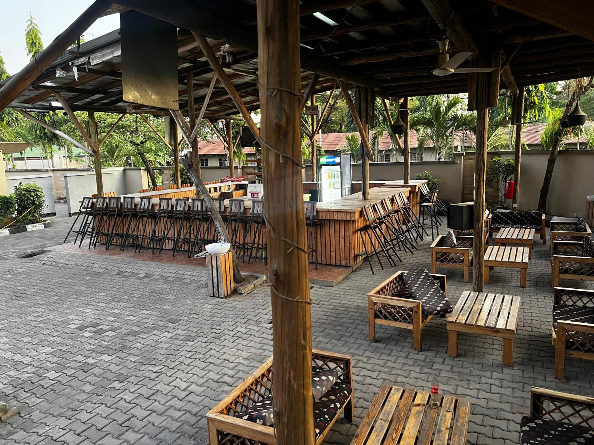 K27 Premier Backpackers Dar es Salaam Exterior foto