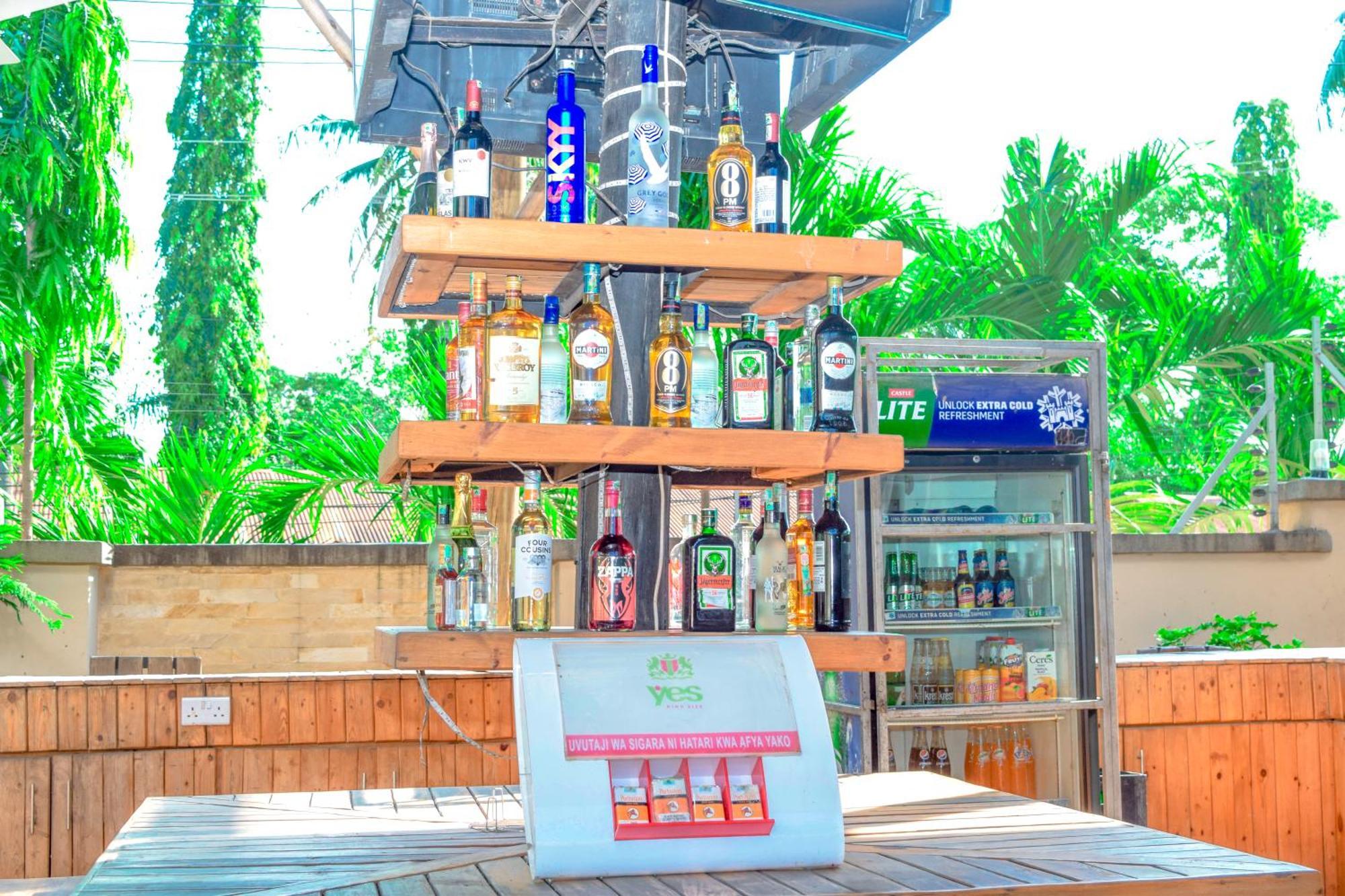 K27 Premier Backpackers Dar es Salaam Exterior foto