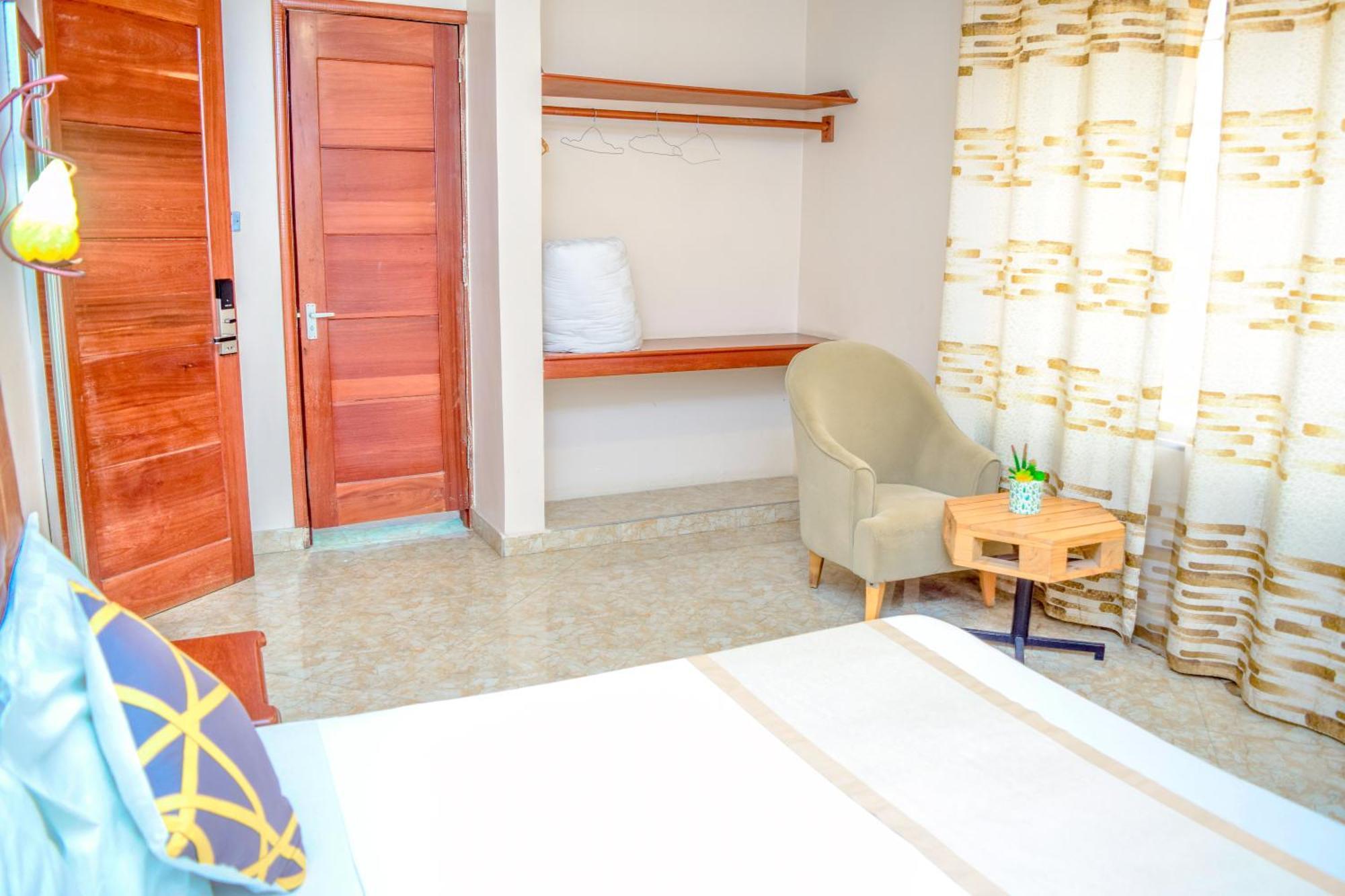 K27 Premier Backpackers Dar es Salaam Exterior foto